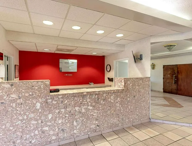 Econo Lodge Vero Beach - Downtown hotel detail image 4