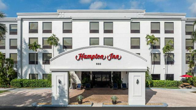 Hampton Inn Boca Raton-Deerfield Beach hotel detail image 2