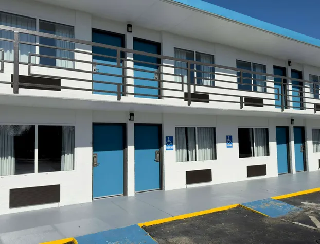 Baymont by Wyndham Rock Hill hotel detail image 3