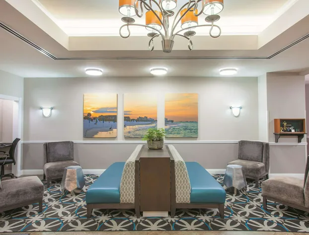 La Quinta Inn & Suites by Wyndham Fort Walton Beach hotel detail image 3