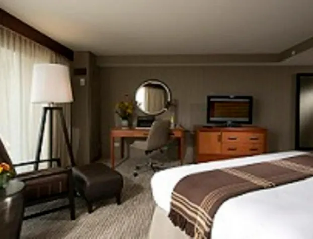 Eaglewood Resort and Spa hotel detail image 4