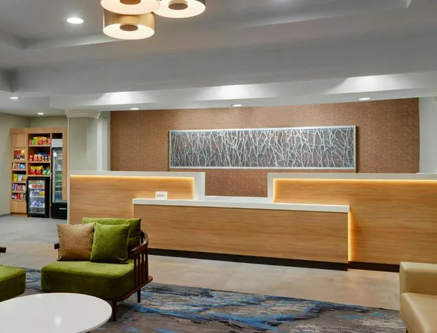 Fairfield Inn & Suites Charleston North/University Area hotel detail image 1