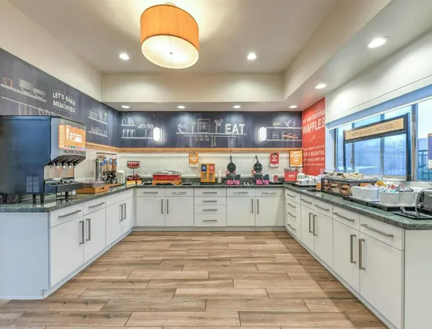 Hampton Inn Phoenix-Midtown-Downtown Area hotel detail image 4