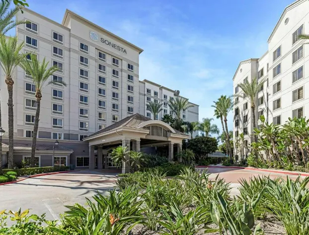 Sonesta Anaheim Resort Area hotel detail image 1