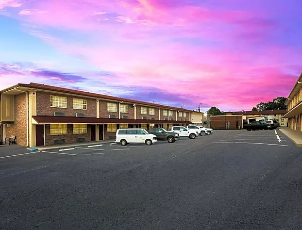 Red Roof Inn Chattanooga - Lookout Mountain hotel detail image 2