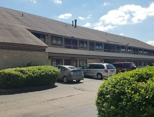 American Value Inn hotel detail image 2