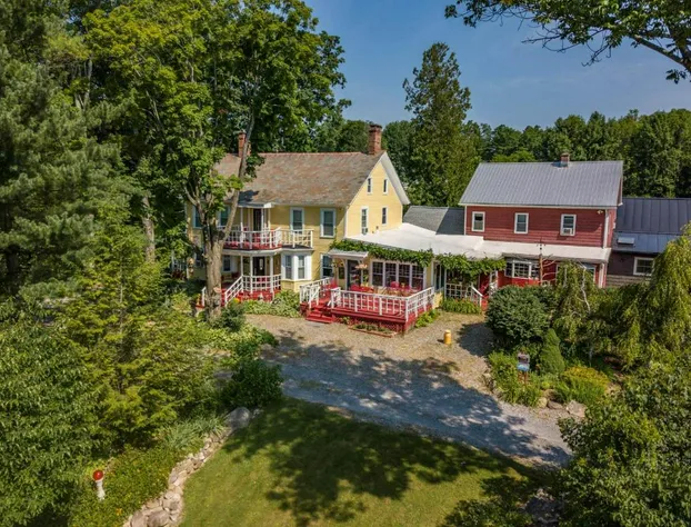 Saratoga Farmstead B&B hotel detail image 1