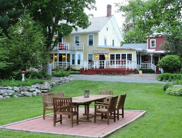 Saratoga Farmstead B&B hotel detail image 3
