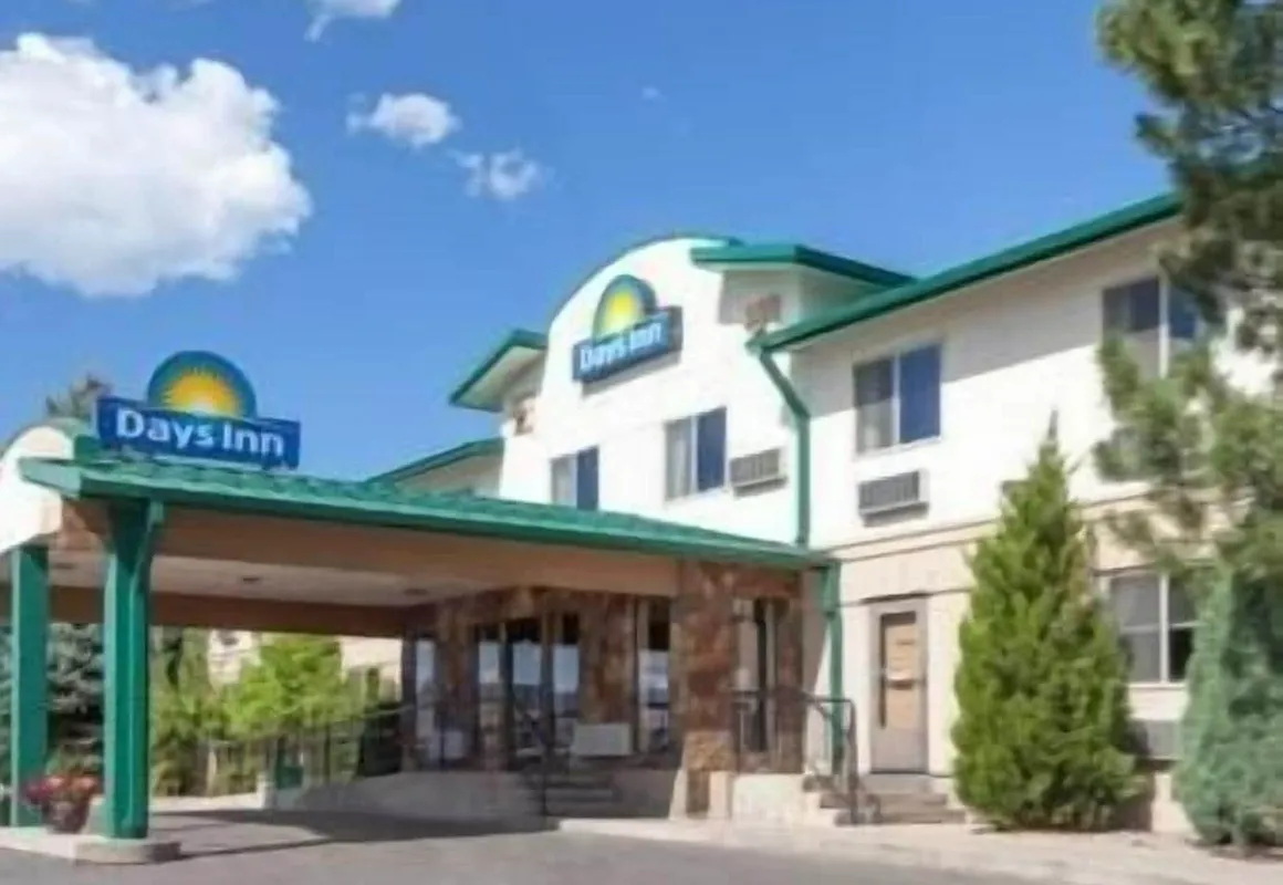 Days Inn by Wyndham Missoula Airport hotel hero
