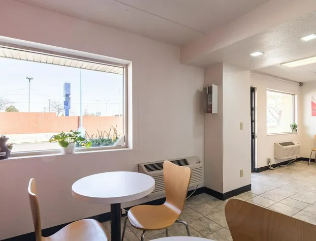 Motel 6 Joliet, IL - I-80 hotel detail image 1