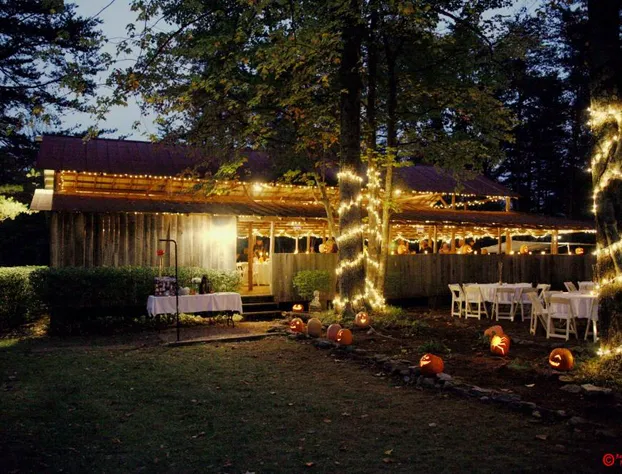 Garden Inn Bed & Breakfast at Bee Rock hotel detail image 1