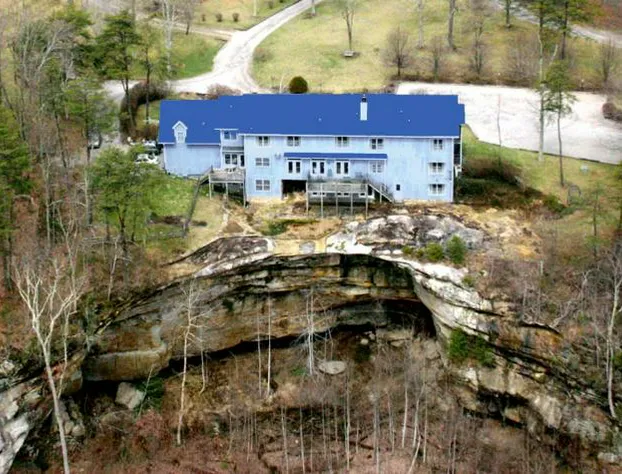 Garden Inn Bed & Breakfast at Bee Rock hotel detail image 2