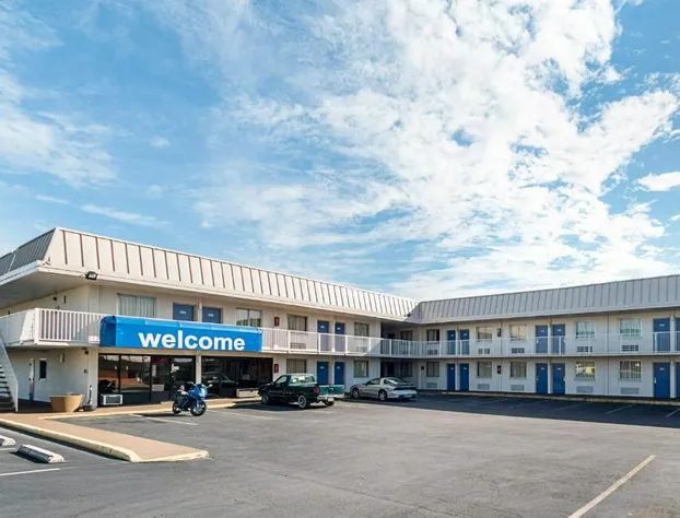 Motel 6 San Antonio, TX - I-10 West hotel detail image 2