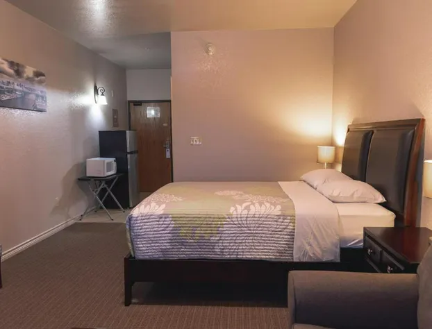 Premium Inn and Suites hotel detail image 2