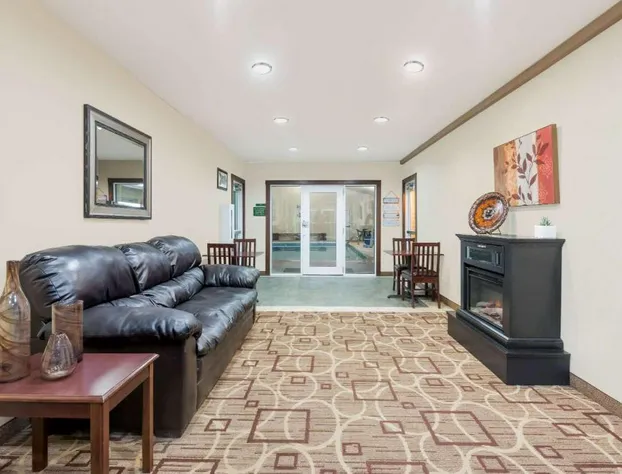 Hawthorn Extended Stay by Wyndham Seville hotel detail image 4