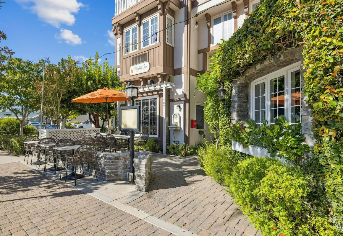 Mirabelle Inn hotel hero