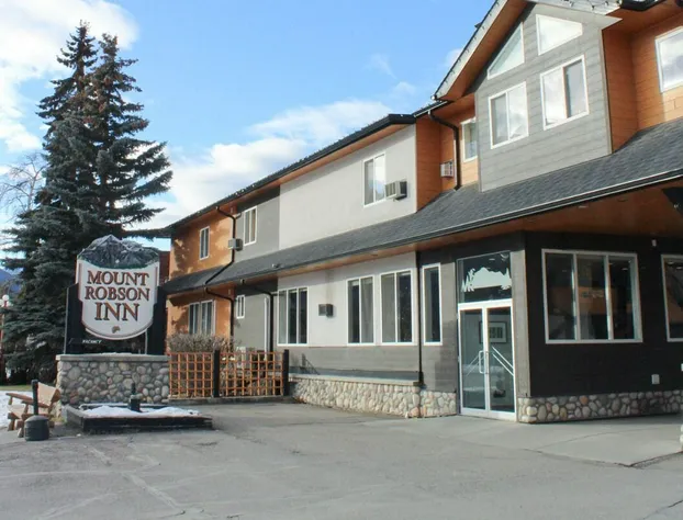 Mount Robson Inn hotel detail image 1