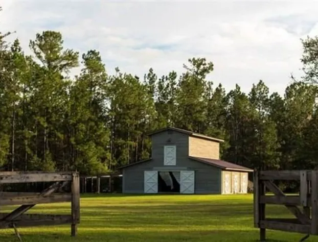 The Horse Stamp Inn Bed & Breakfast hotel detail image 1