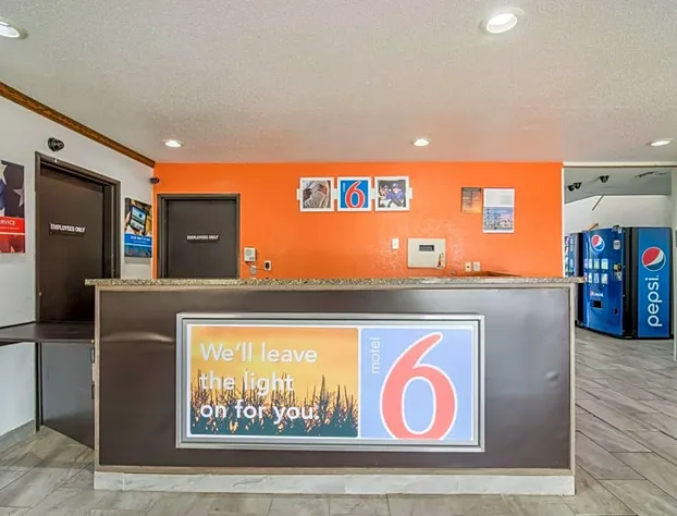Motel 6-Fargo, ND - South hotel detail image 2
