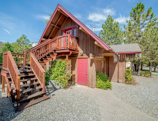 Nature's Inn Bed and Breakfast hotel detail image 3