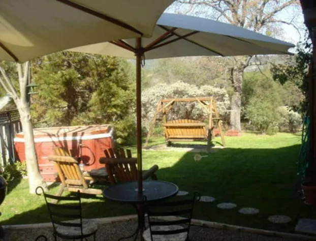 Nature's Inn Bed and Breakfast hotel detail image 4