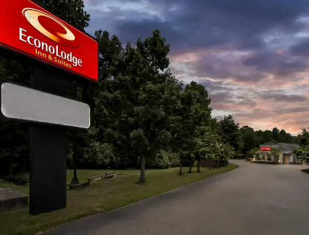 Econo Lodge Inn & Suites Cayce I-26 Airport hotel detail image 1