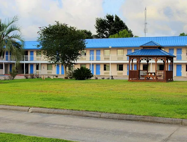 Motel 6 Winnie, TX hotel detail image 4