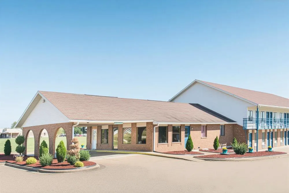 Cactus Inn & Suites hotel hero