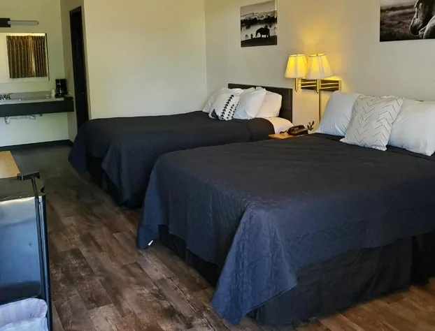 Cactus Inn & Suites hotel detail image 1