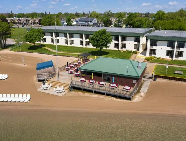 Tawas Bay Beach Resort hotel detail image 2