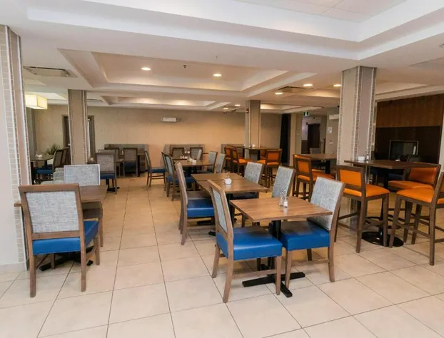 Deer Lake Horizon Hotel, BW Signature Collection hotel detail image 3