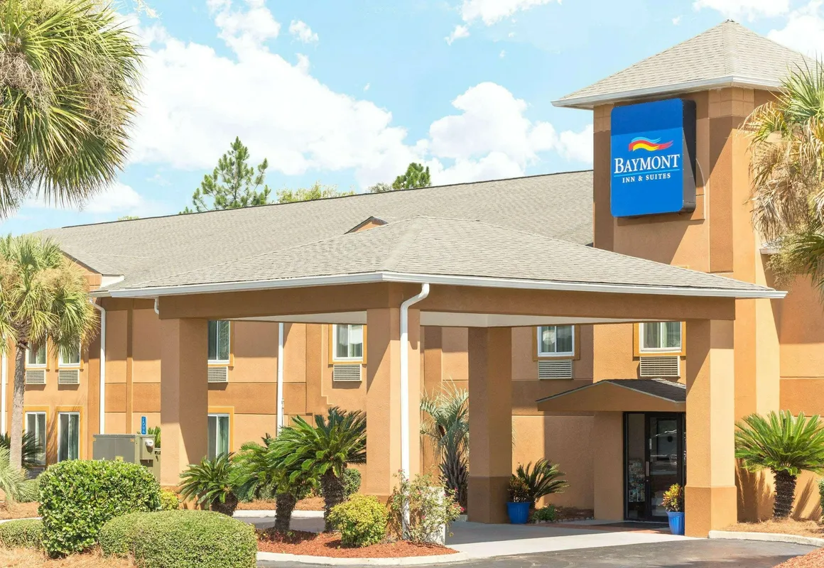 Lux Hotel hotel hero