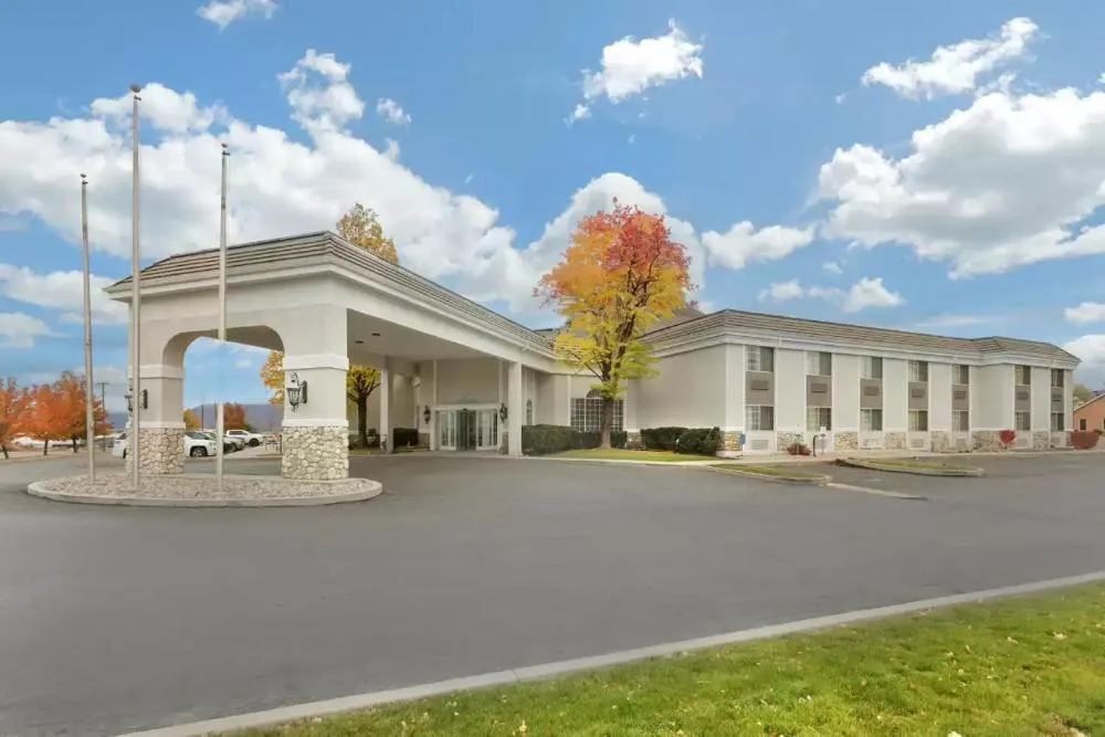 Quality Inn Payson I-15 hotel hero