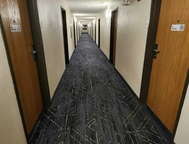 Econo Lodge Ortonville hotel detail image 2