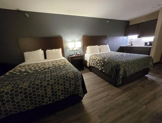 Econo Lodge Ortonville hotel detail image 3