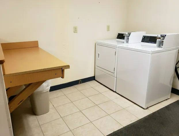 Quality Inn & Suites Grove City - Outlet Mall hotel detail image 4