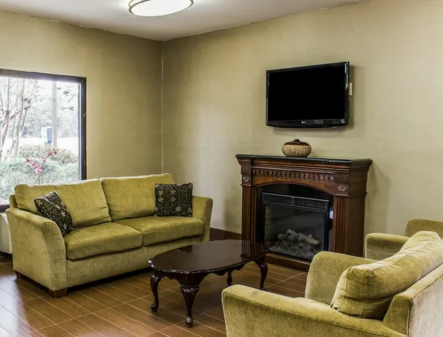 Quality Inn Kinston Hwy 70 hotel detail image 2