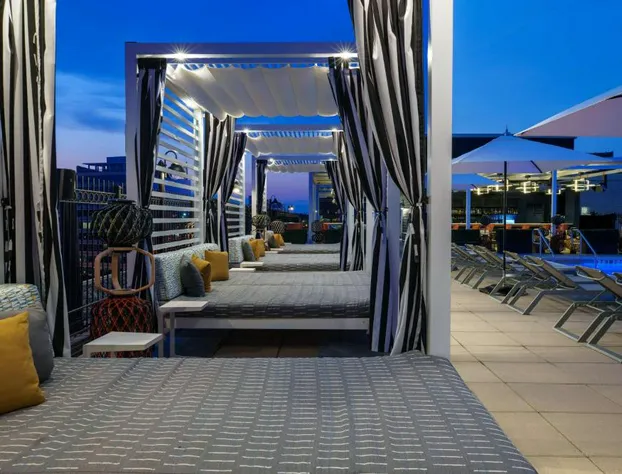 YOTEL Washington DC hotel detail image 4