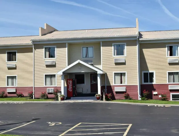 Budget Inn Ontario hotel detail image 4