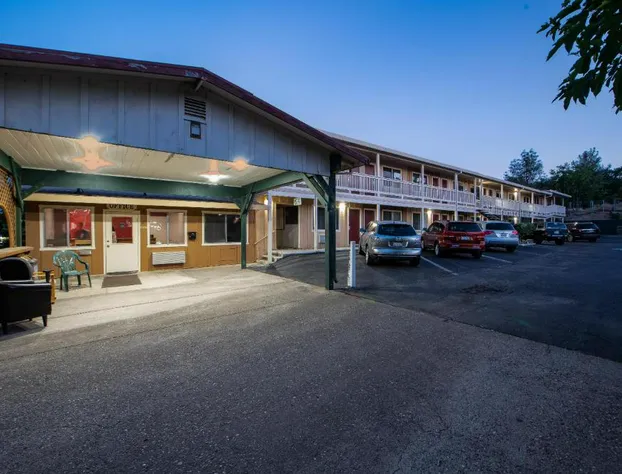 Angels Inn hotel detail image 3