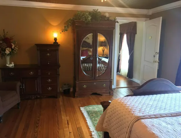 Hill House Bed and Breakfast hotel detail image 3