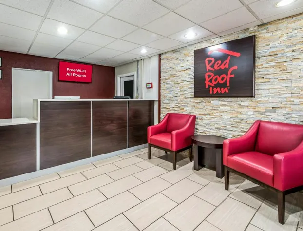 Red Roof Inn & Suites Wapakoneta hotel detail image 4