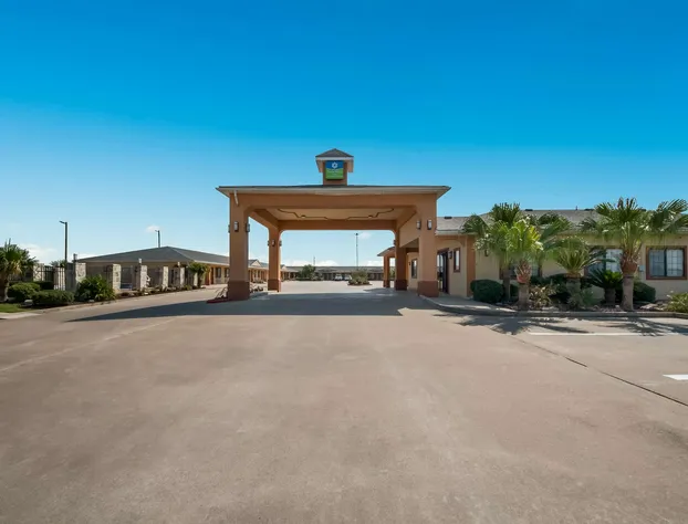 SureStay Hotel by Best Western Falfurrias hotel detail image 2