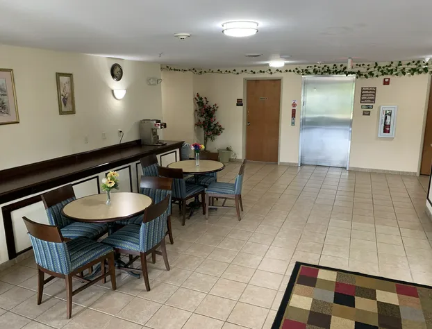 Amelia Inn & Suites hotel detail image 1