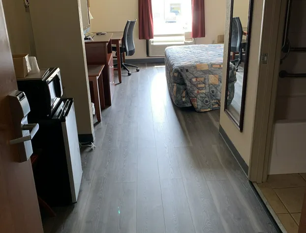 Amelia Inn & Suites hotel detail image 4