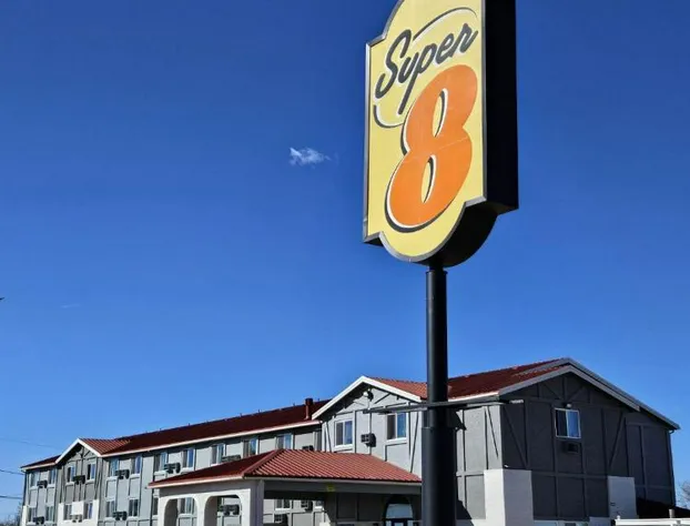 Super 8 by Wyndham Holbrook hotel detail image 2