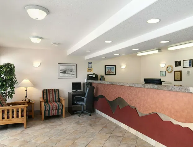 Travelodge by Wyndham Drumheller hotel detail image 4