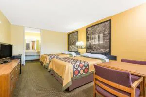 Super 8 by Wyndham Williamsburg hotel detail image 2