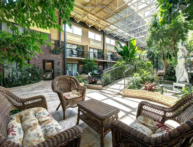 Hotel L'Oiseliere Montmagny hotel detail image 1