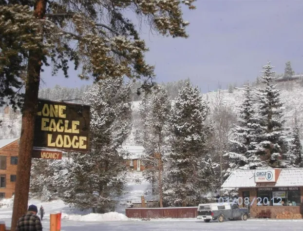 Lone Eagle Lodge hotel detail image 2